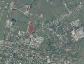 0,9 га під комерцію та будівництво в м. Тячів