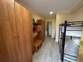 Кімната з санвузлом  по вул. Коритнянська