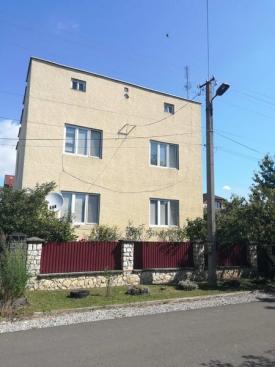 Будинок в м. Чоп