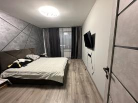 3-кімнатна квартира по вул. І. Сікорського