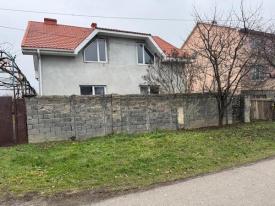 Недобудова в с. Баранинці